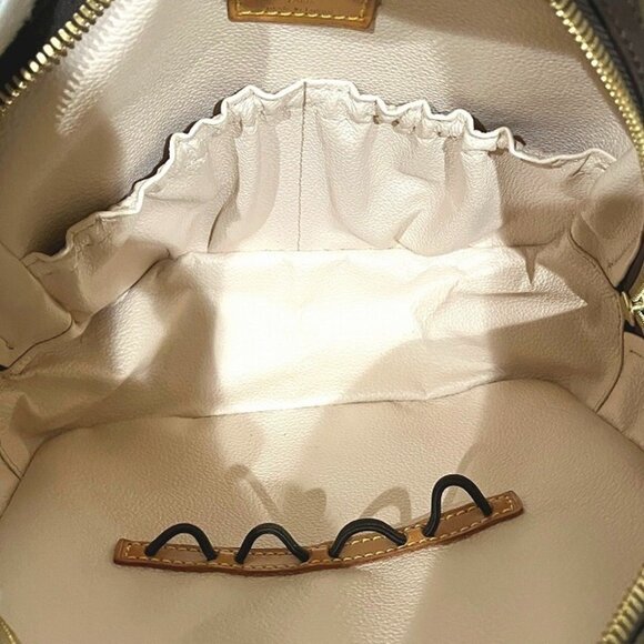 LOUIS VUITTON Brown Monogram Bag - Picture 7 of 9